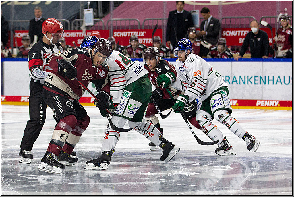 PENNY DEL;  Koelner Haie - Augsburger Panther; Koeln, 05.04.2021